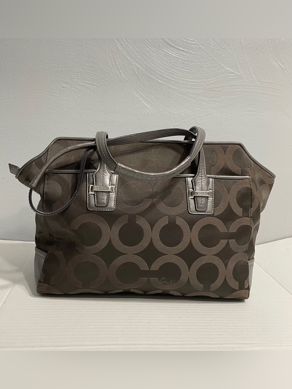 Signature COACH Taylor Op Art Alexis Carry-All Tote Bag F25501 - Picture 8 of 16
